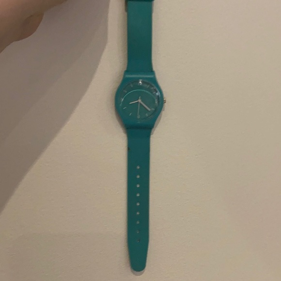 Watch - Picture 2 of 2